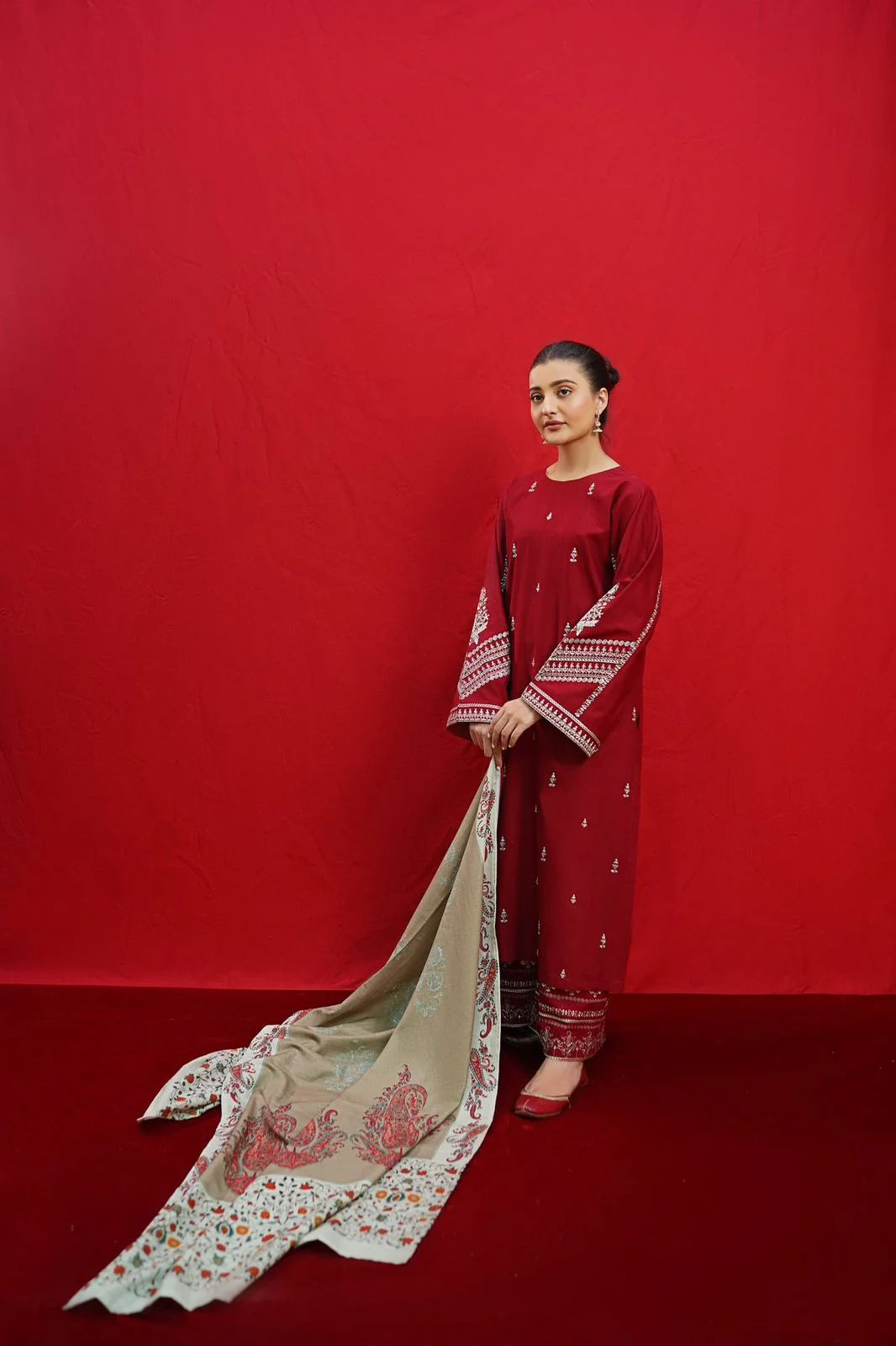 URGE DHANAK 3PC EMBROIDERY