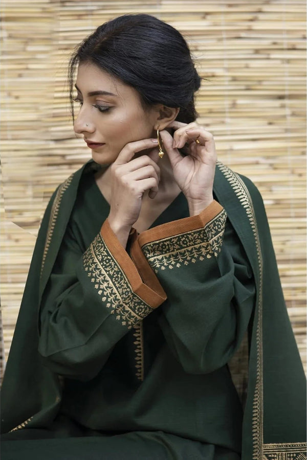 DYOT DHANAK 3PC | UNSTITCHED EMBROIDERY | D#1077