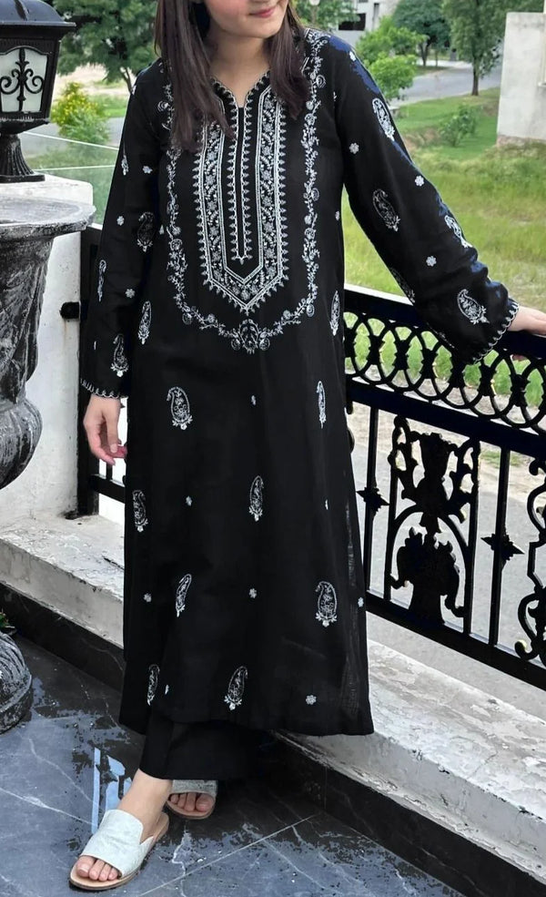 URGE DHANAK 3PC | UNSTITCH EMBROIDERY | D#2189